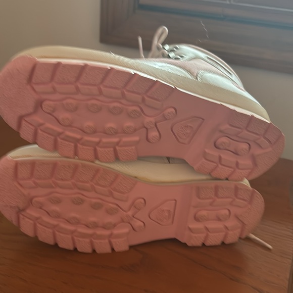 Timberland woman’s (or young girls) boots - Picture 4 of 4